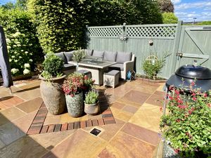 Photo 24- click for photo gallery